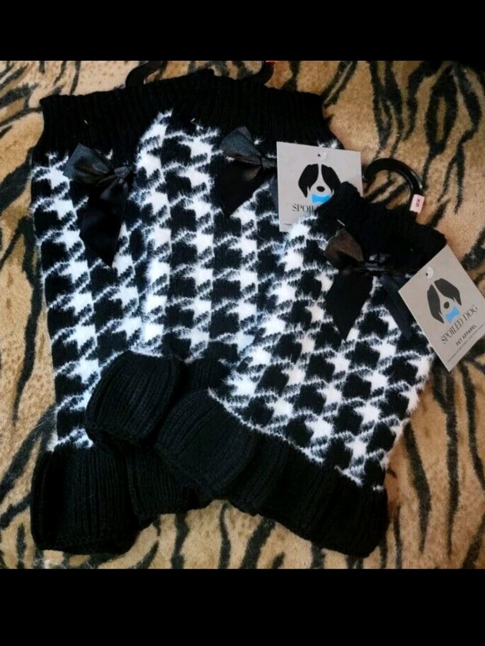 Black & White Houndstooth Dog Sweater with Bow -